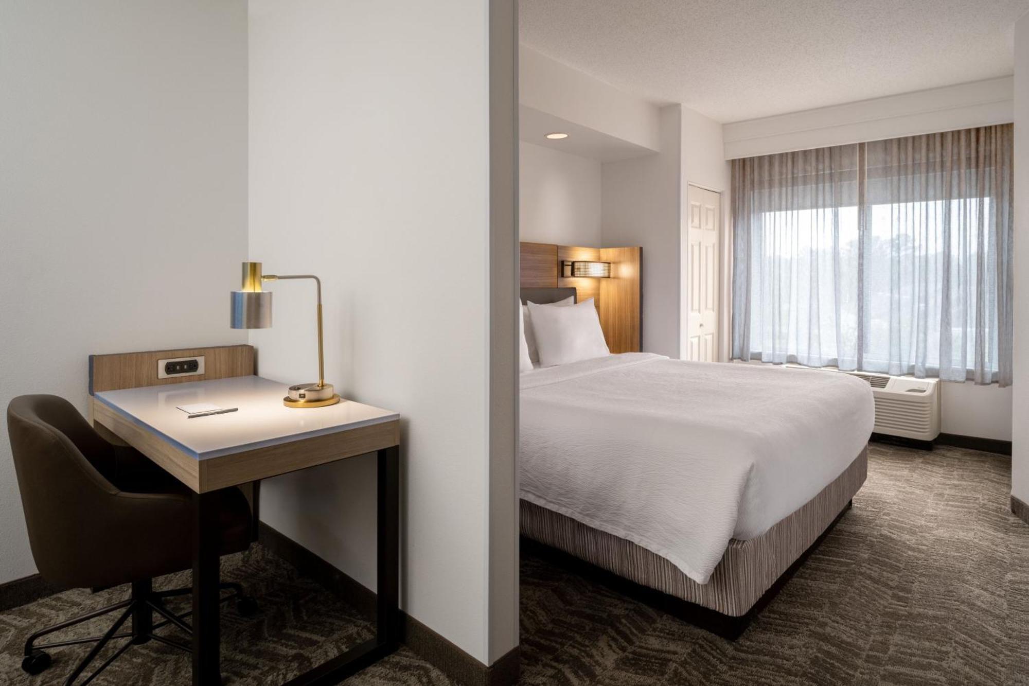 Springhill Suites Gainesville Exteriér fotografie